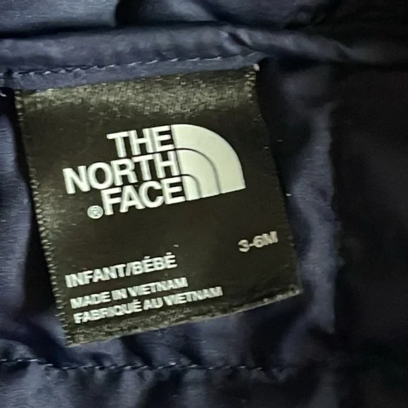 North Face Infant Thermoball Puffer Jacket SZ 3-6M navy royal - Picture 3 of 5